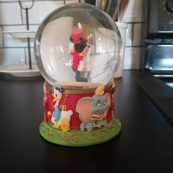 AWESOME 75TH ANNIVERSARY DISNEY SNOW GLOBE!! - Picture 2 of 3